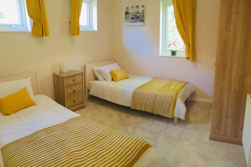 Private 1St Floor Apartment - Perfect For Port Of Dover, Eurotunnel And Short Stays Esterno foto