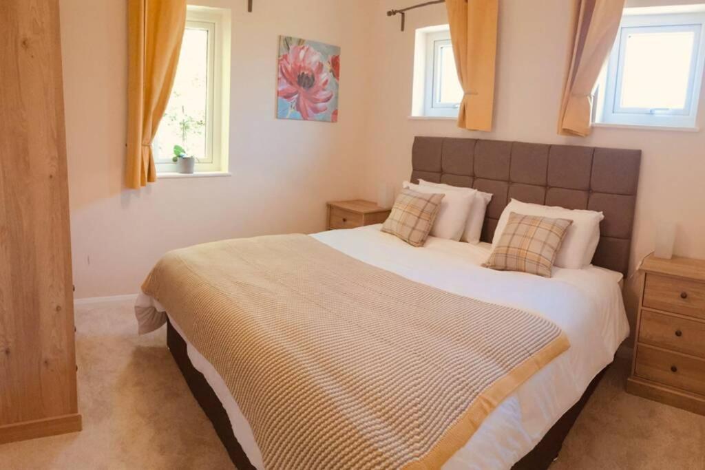 Private 1St Floor Apartment - Perfect For Port Of Dover, Eurotunnel And Short Stays Esterno foto