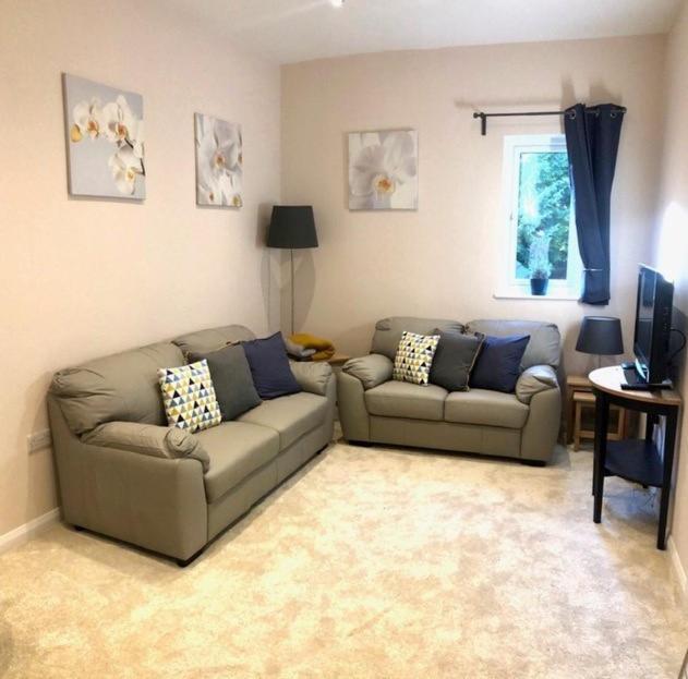 Private 1St Floor Apartment - Perfect For Port Of Dover, Eurotunnel And Short Stays Esterno foto